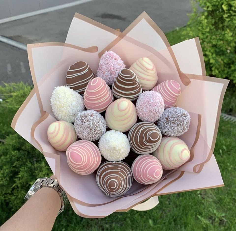 № 210. Букет из клубники в шоколаде